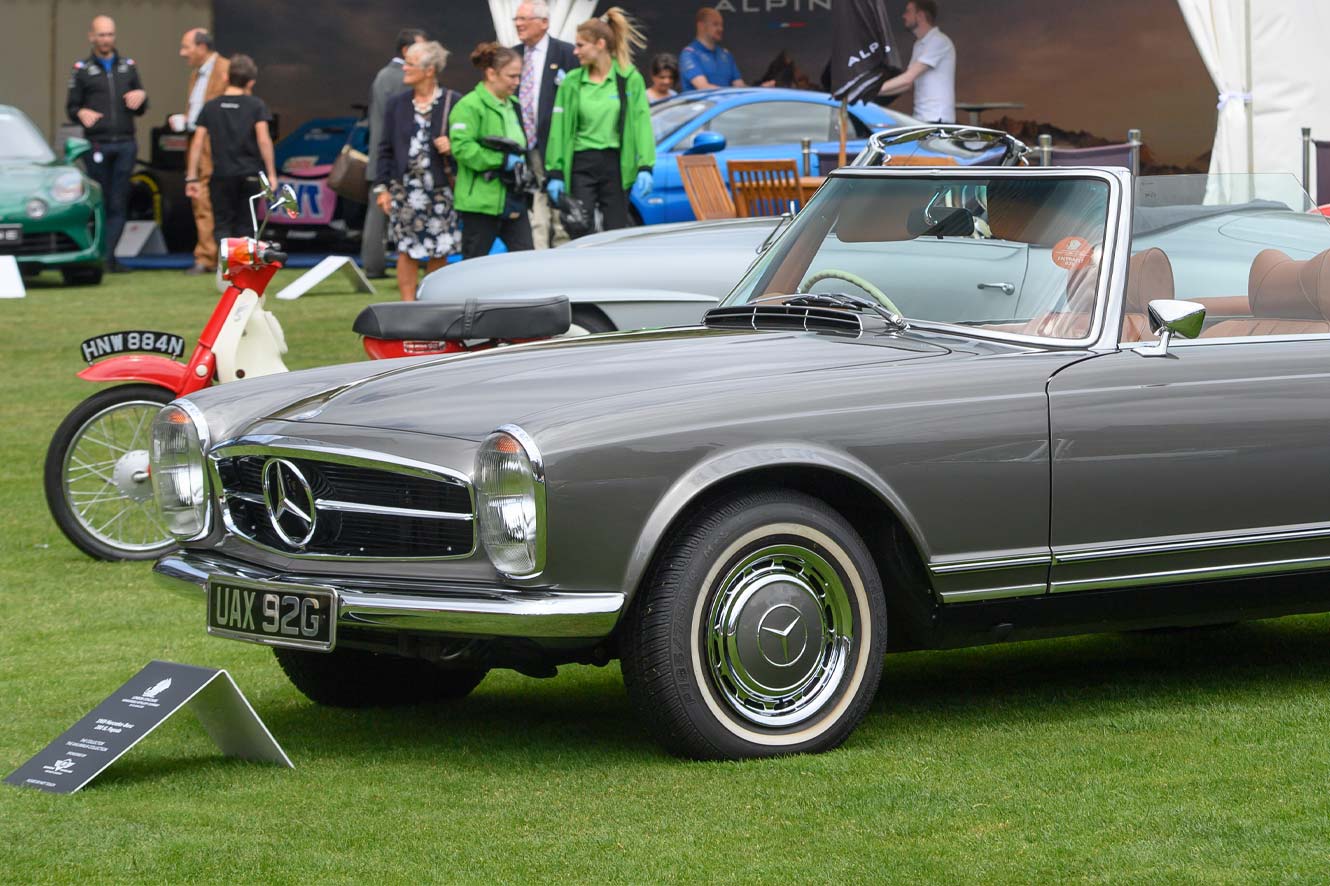 London Concours Grey Mercedes Pagoda