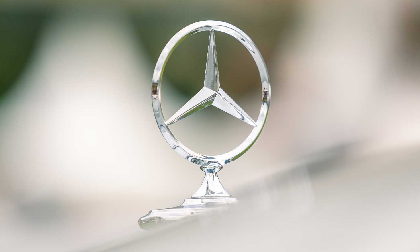 Mercedes Badge